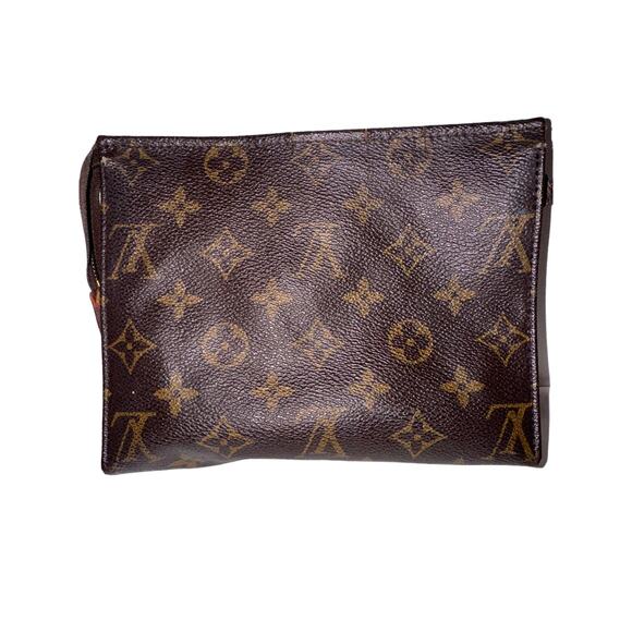 Louis Vuitton Monogram Pouch D-Ring and Twilly Accent - Picture 1 of 10